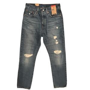 NWT $80 retail Levi’s 501 high waisted, straight leg denim jeans. 100% cotton